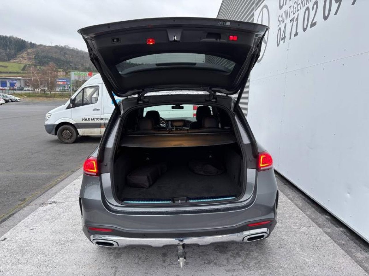 Photo du v&eacute;hicule 8 / 16