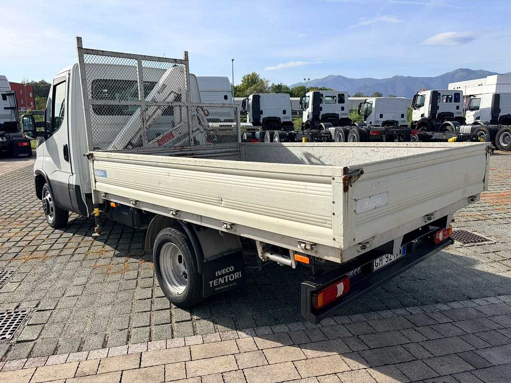 IVECO | 35C14 H - CASSONE FISSO CON GRU
