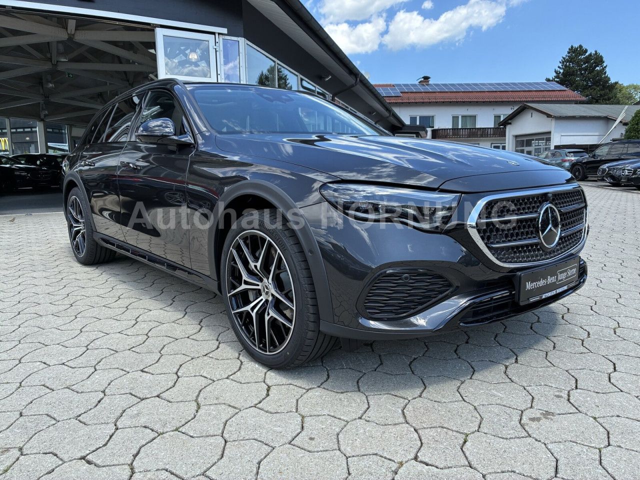 Mercedes-Benz E-Klasse – Bild 3