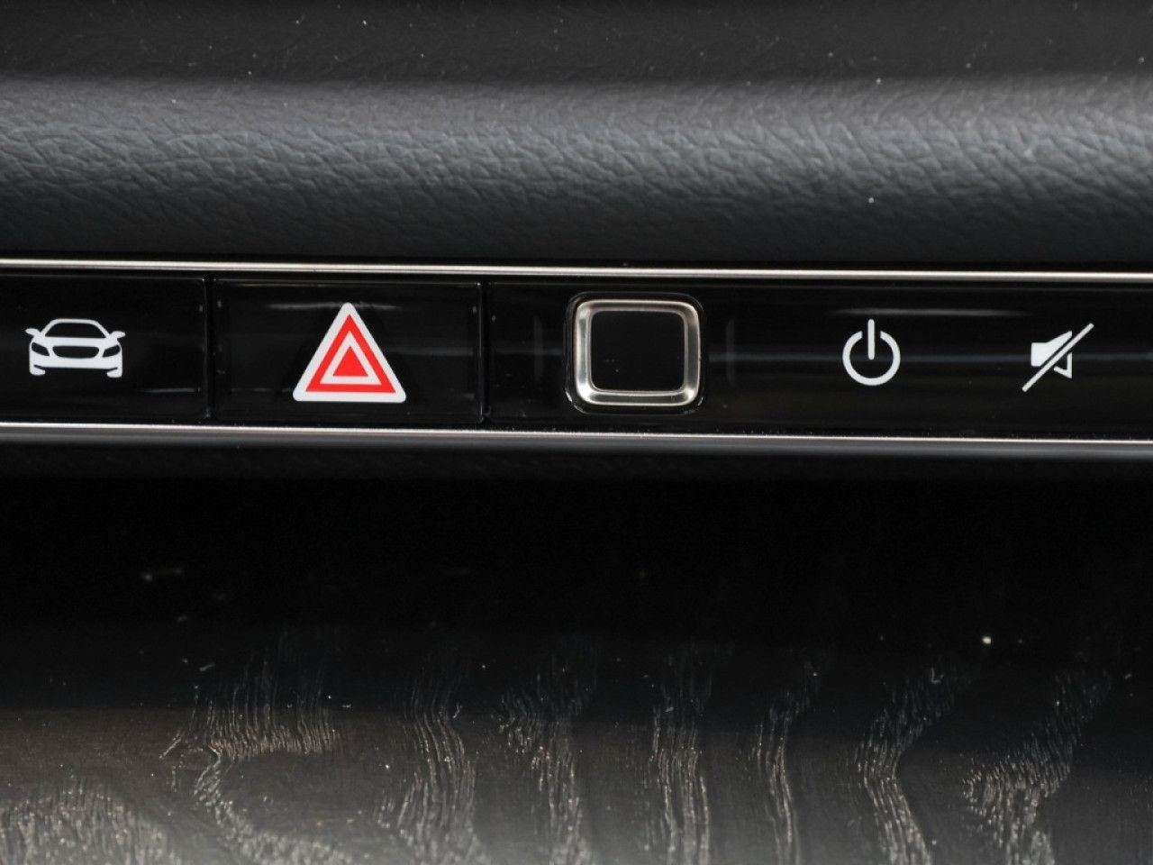 Mercedes-Benz E-Klasse – Bild 11