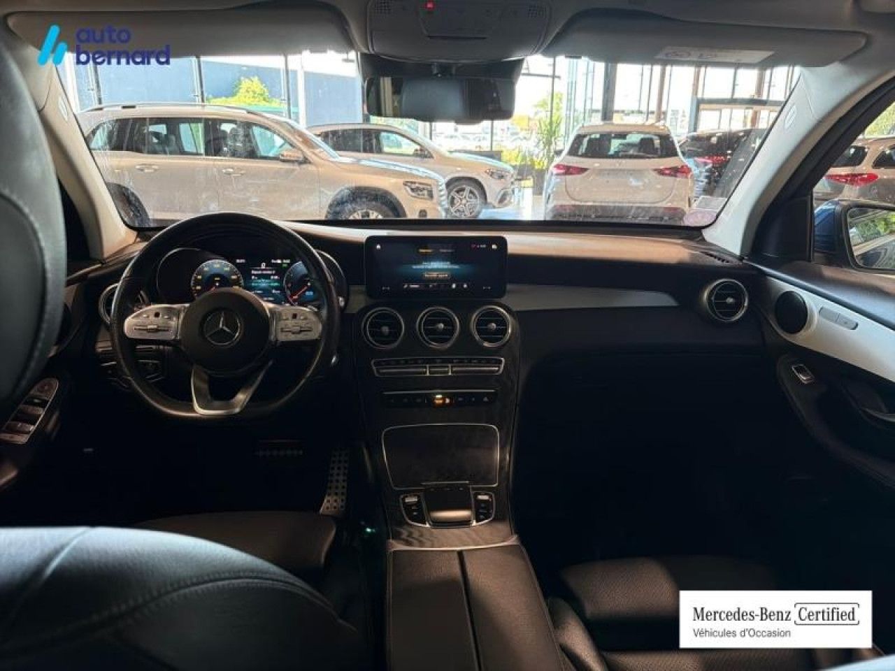 Photo du véhicule 8 / 16