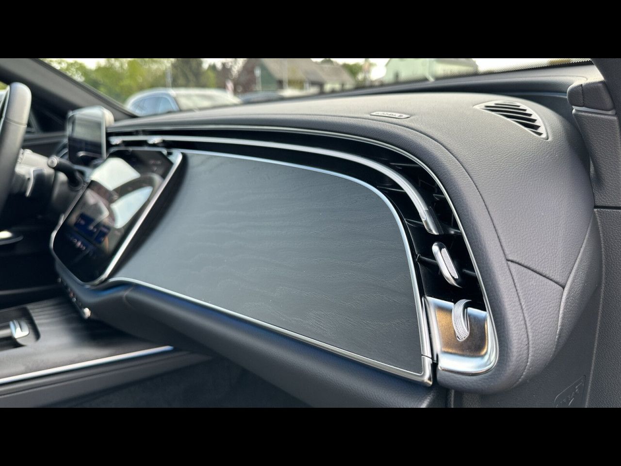 Mercedes-Benz E-Klasse – Bild 25