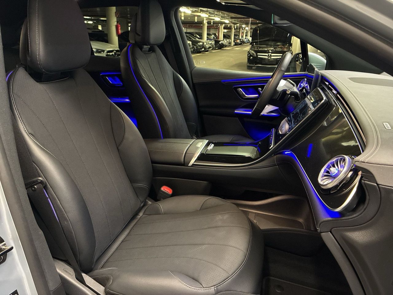 Fahrzeugbild 16 / 24