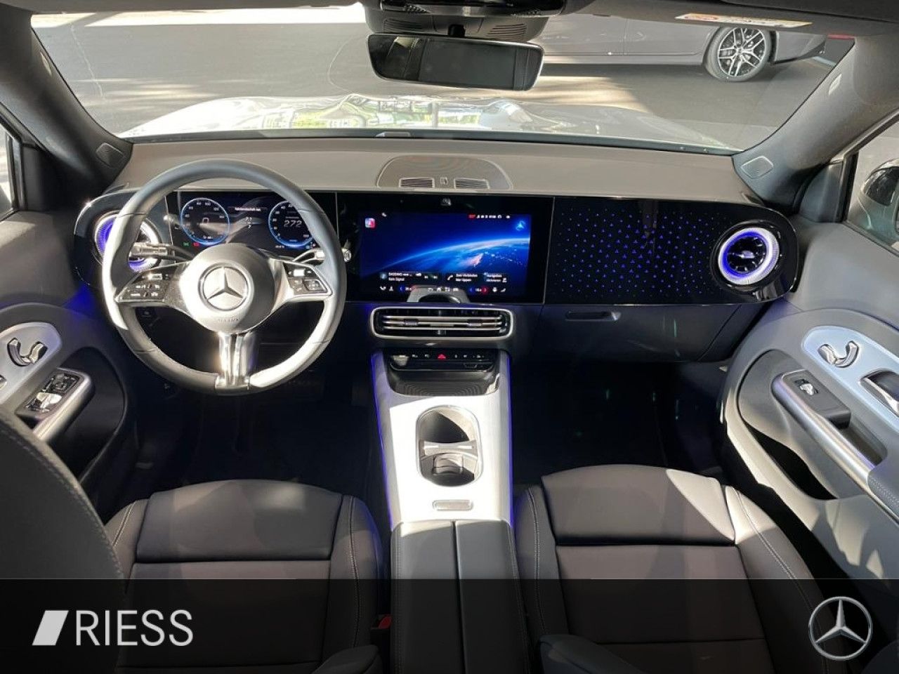 Mercedes-Benz GLB – Bild 12