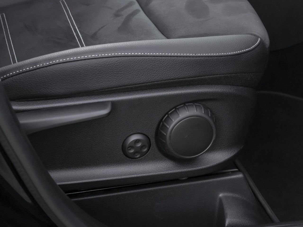 Mercedes-Benz GLB – Bild 8