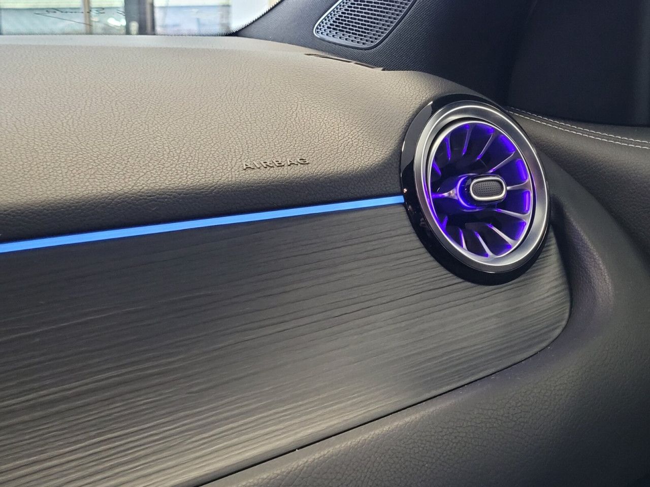 Mercedes-Benz GLA – Bild 17