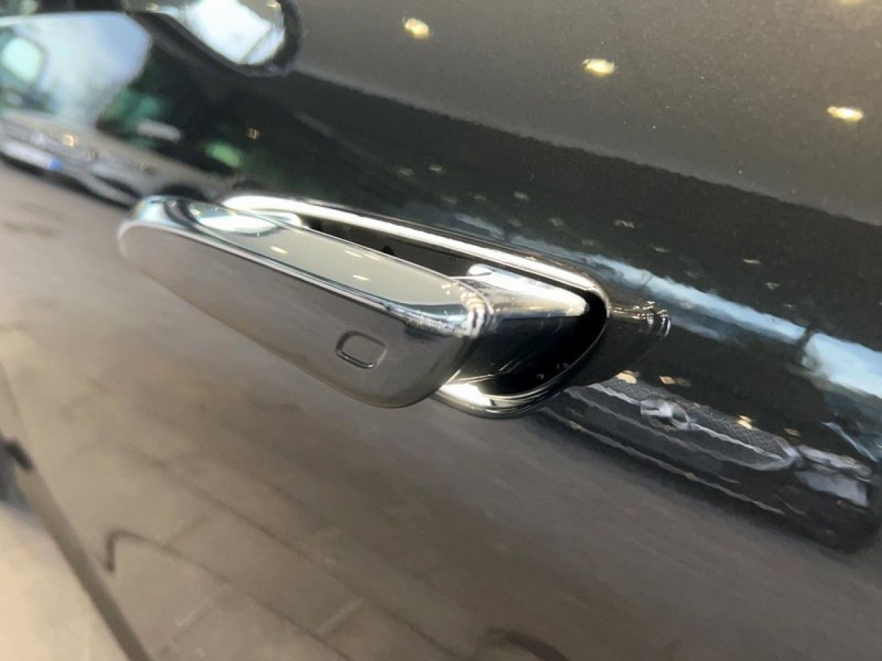 Mercedes-Benz E-Klasse – Bild 15