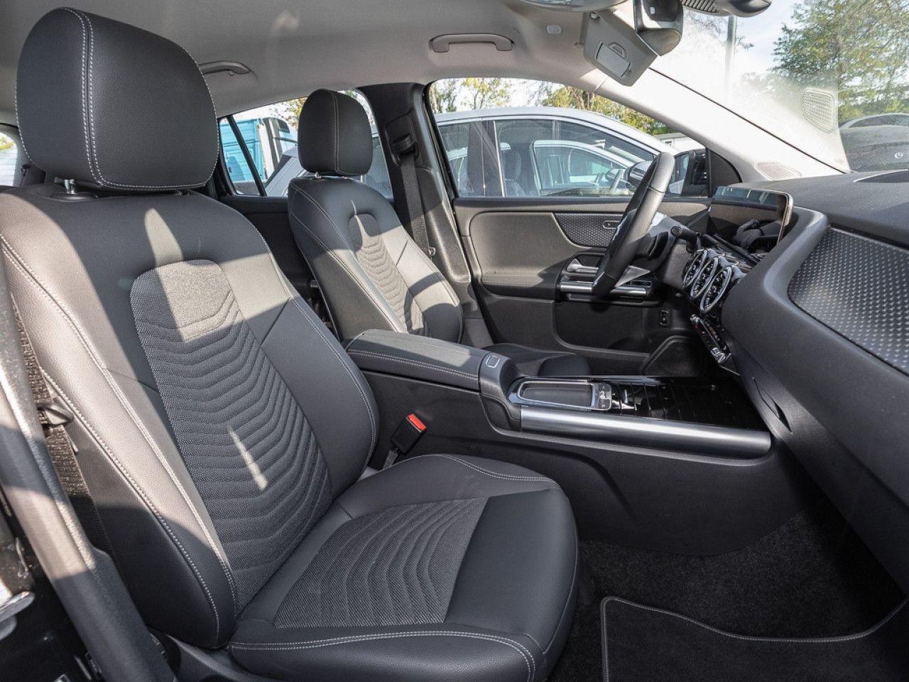 Fahrzeugbild 11 / 14