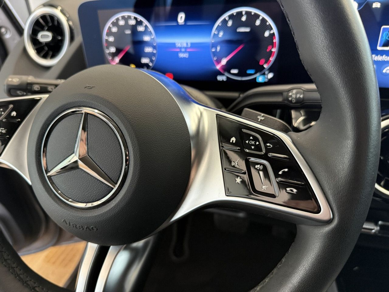 Fahrzeugbild 12 / 15