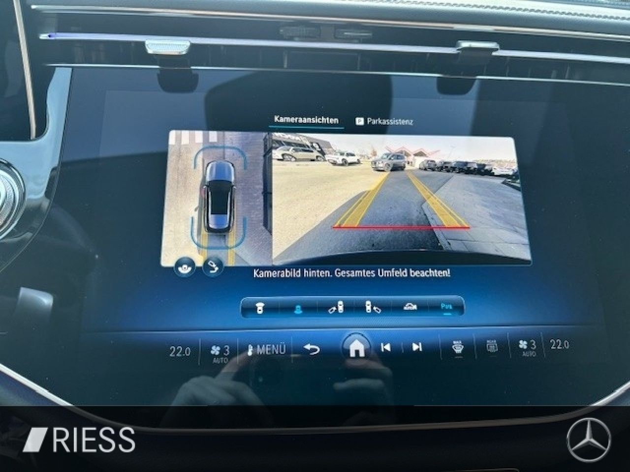 Mercedes-Benz E-Klasse – Bild 14