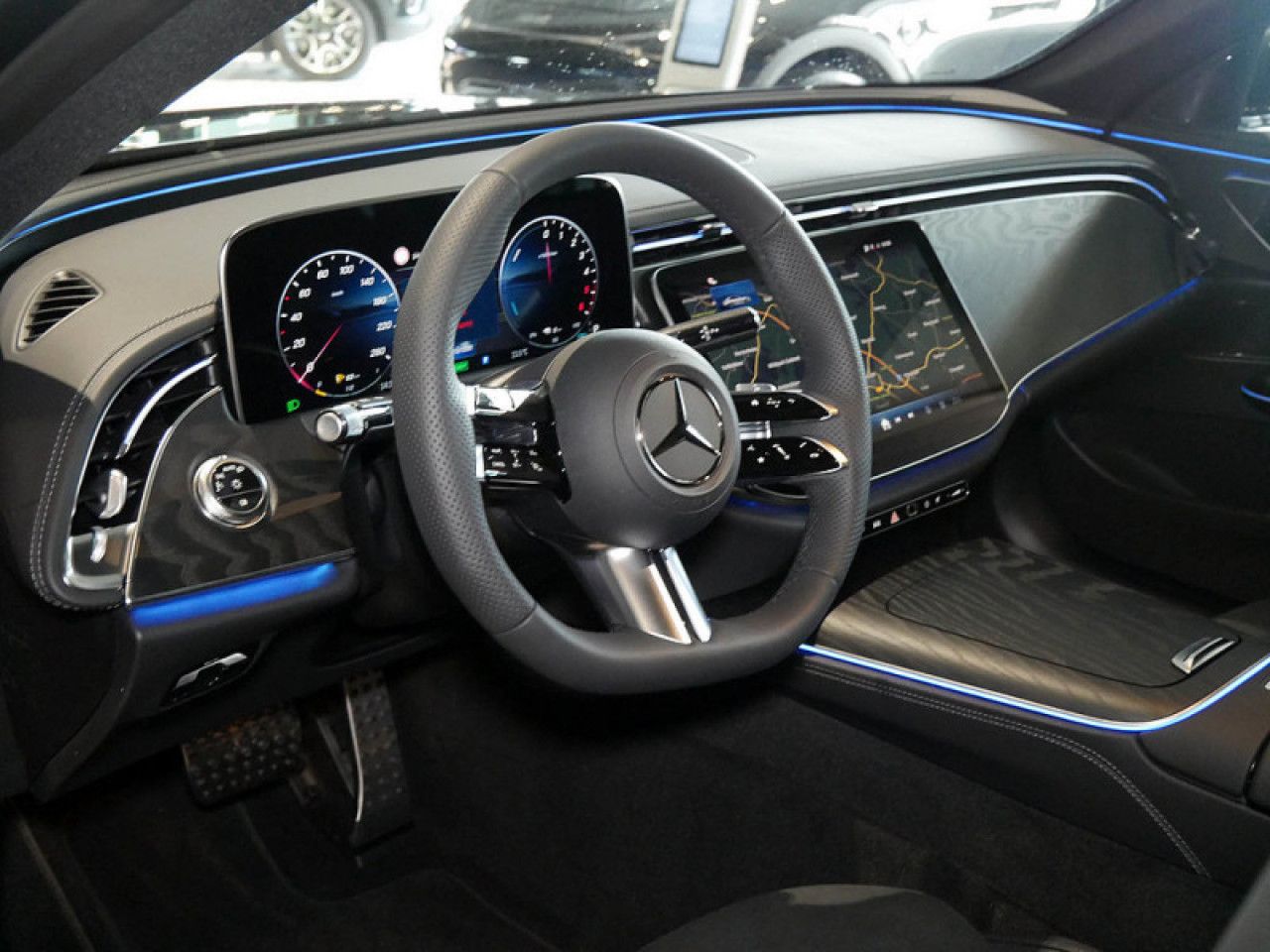 Mercedes-Benz E-Klasse – Bild 12