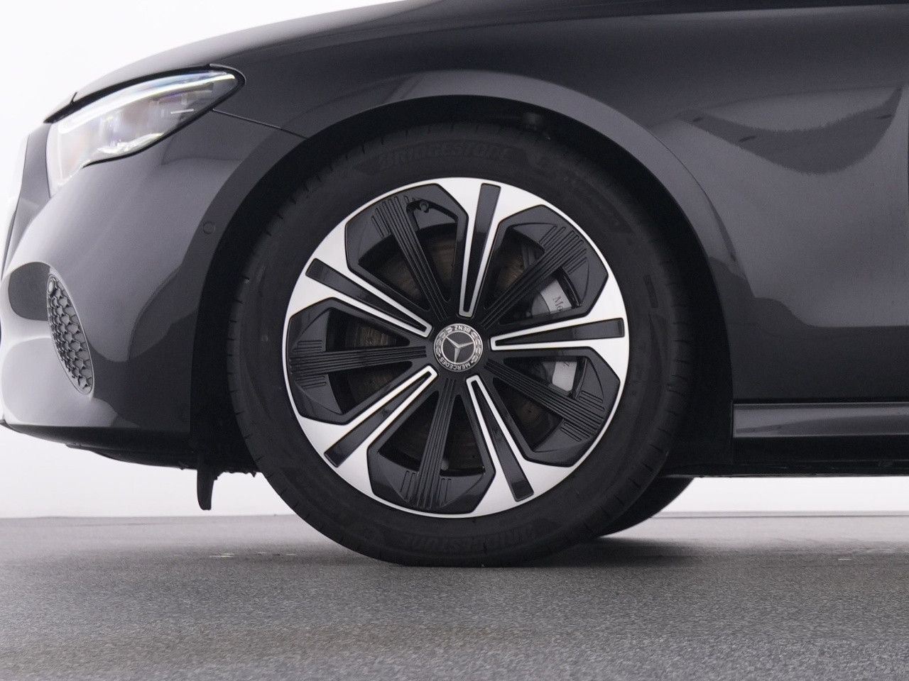 Mercedes-Benz E-Klasse – Bild 19