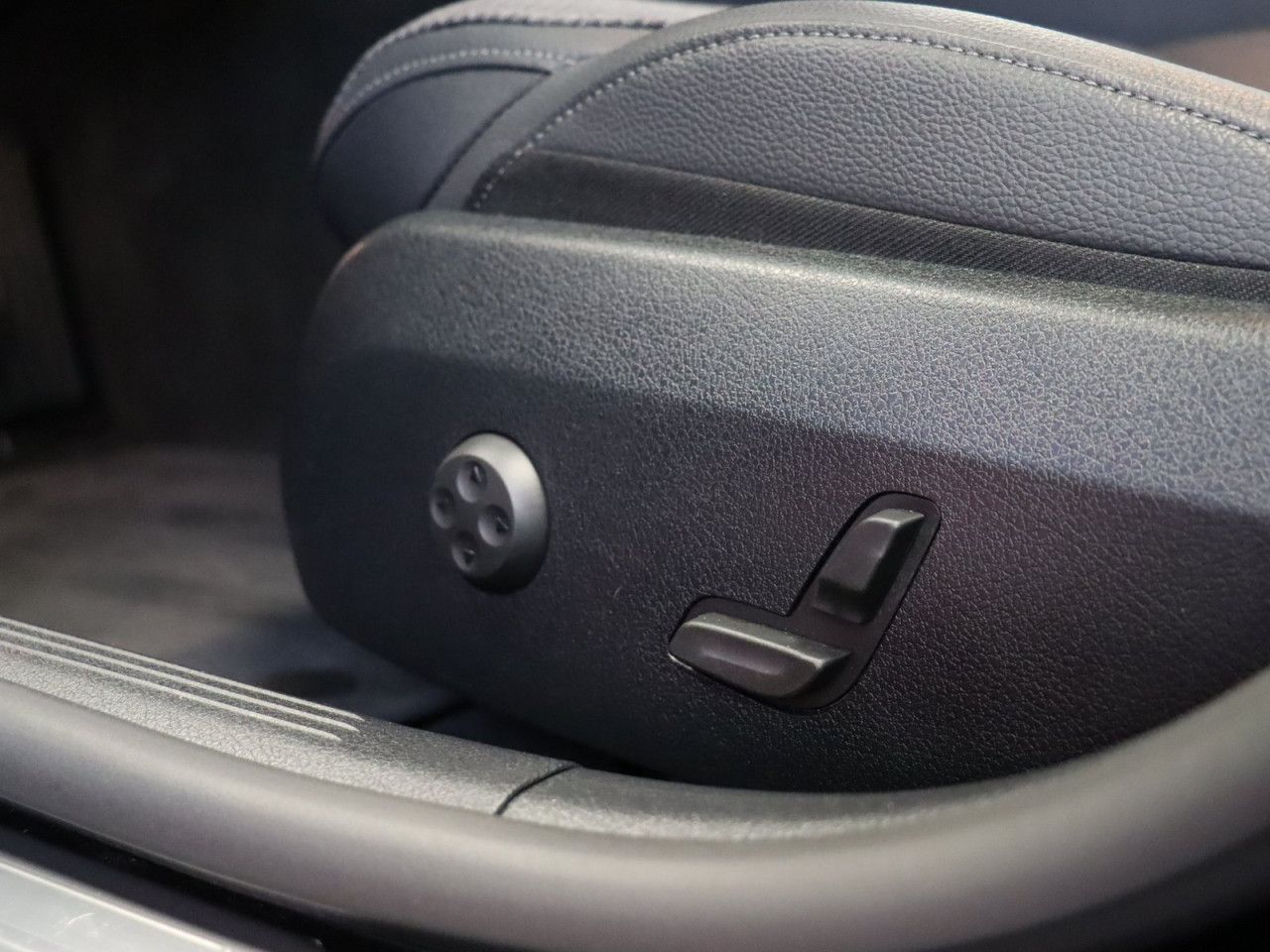 Mercedes-Benz C-Klasse – Bild 28