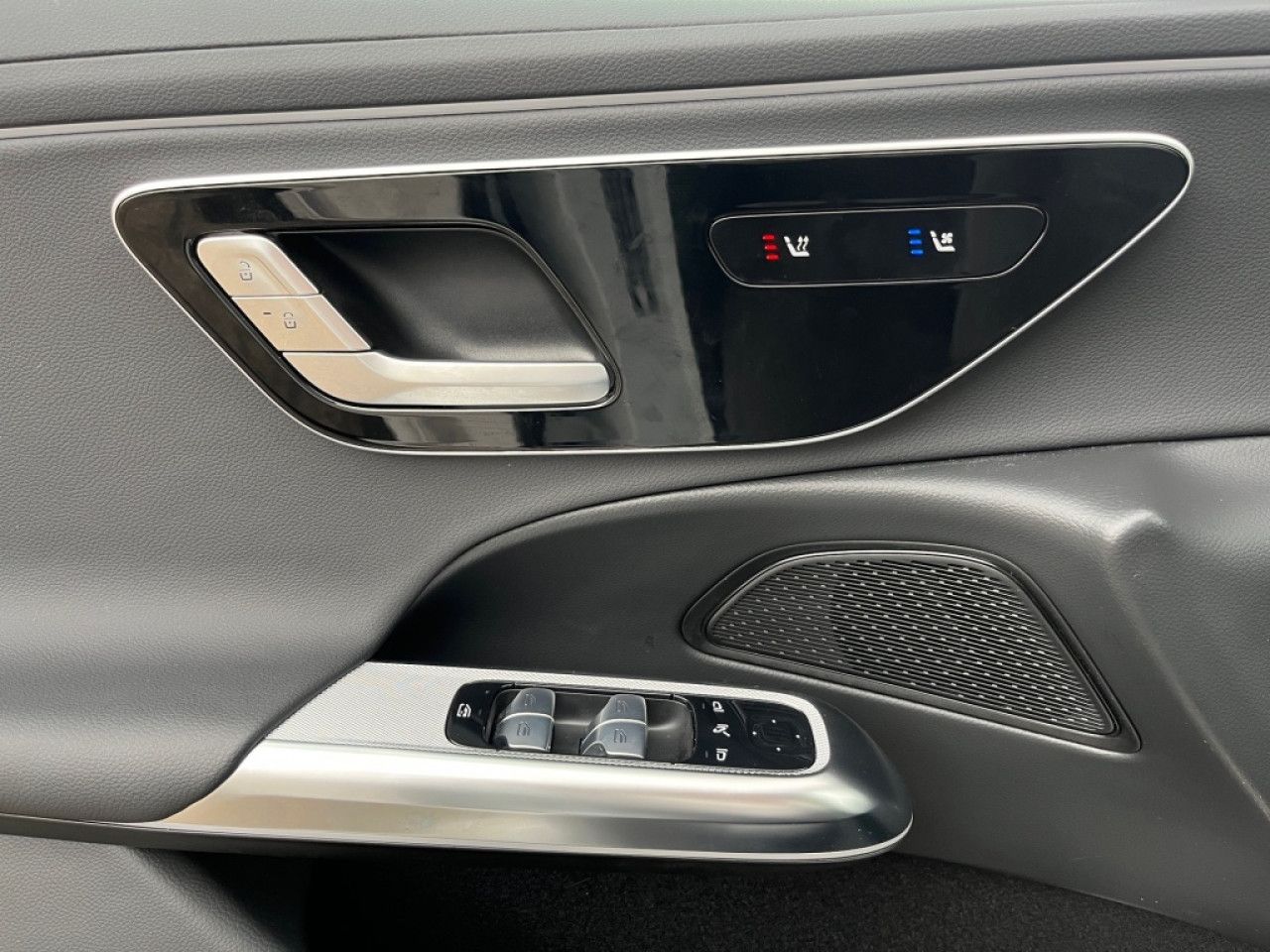 Mercedes-Benz E-Klasse – Bild 5