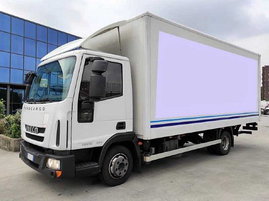 Vehicle image 1 / 11