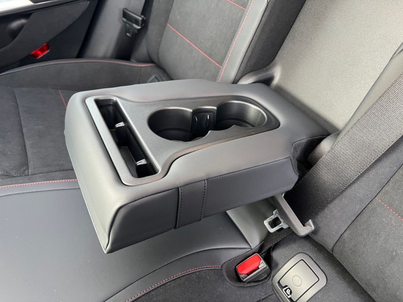 Fahrzeugbild 25 / 29