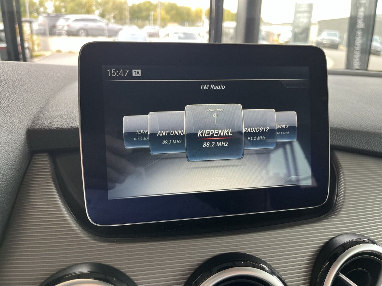 Fahrzeugbild 19 / 30