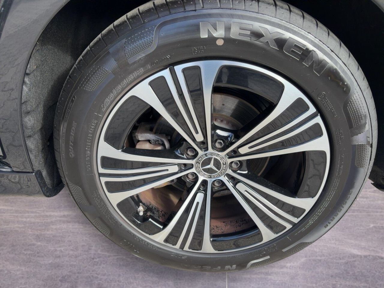 Mercedes-Benz E-Klasse – Bild 11