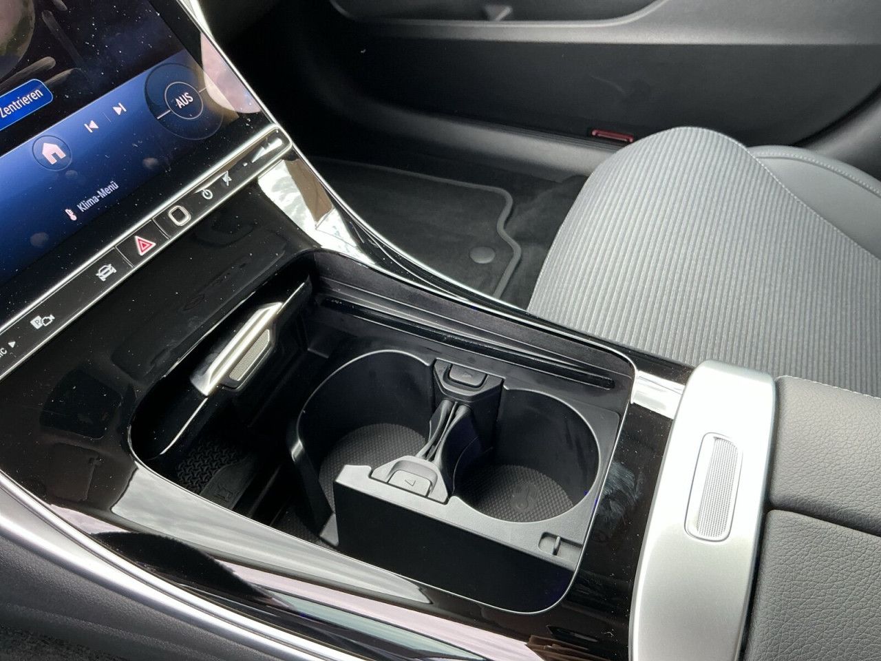 Mercedes-Benz C-Klasse – Bild 23
