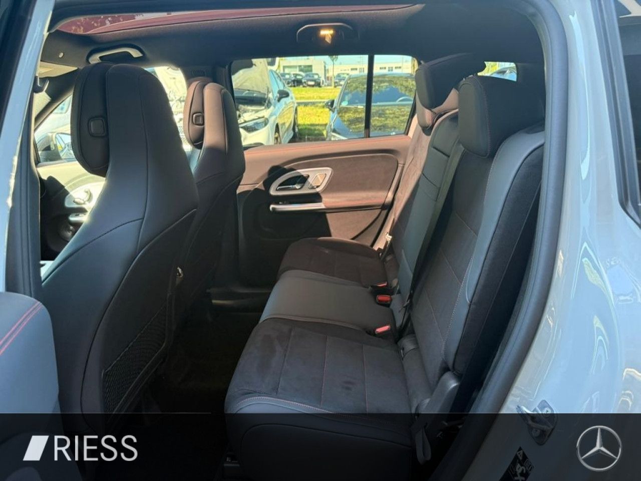 Mercedes-Benz GLB – Bild 4