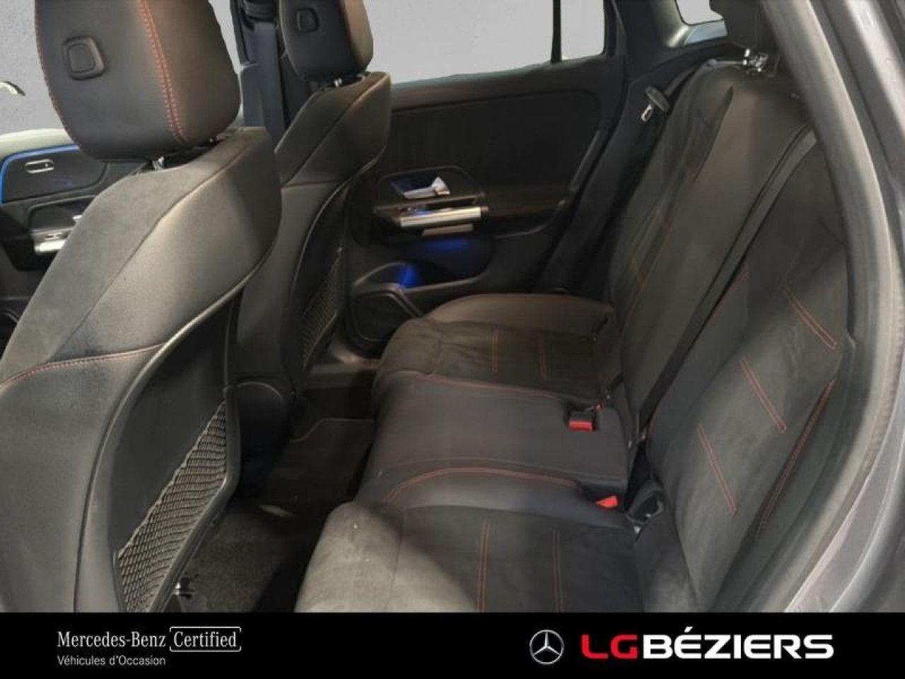 Photo du v&eacute;hicule 11 / 18