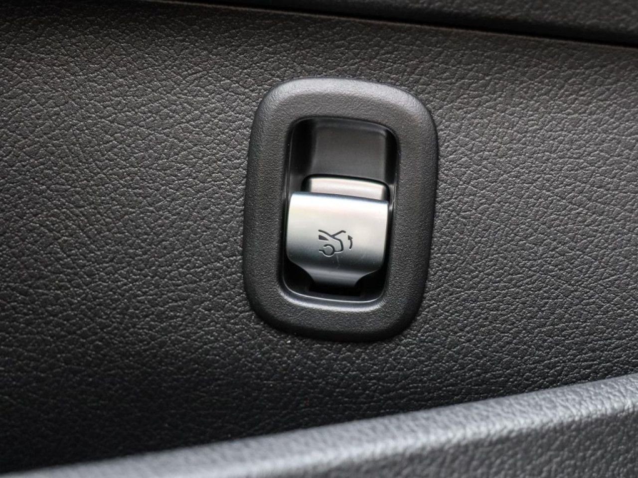 Mercedes-Benz C-Klasse – Bild 16