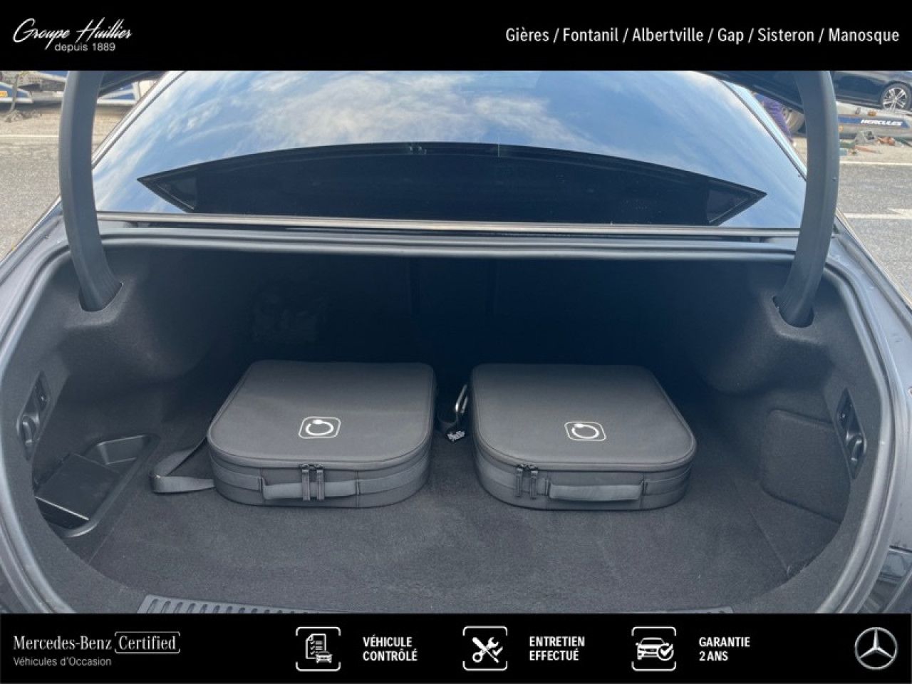 Photo du v&eacute;hicule 16 / 18