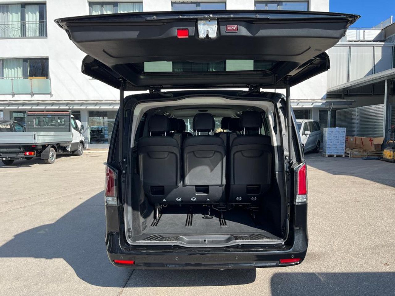 Fahrzeugbild 14 / 16