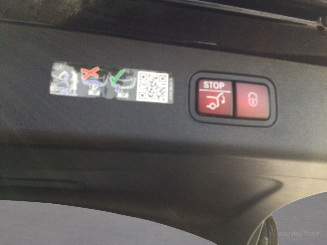 Mercedes-Benz E-Klasse – Bild 19