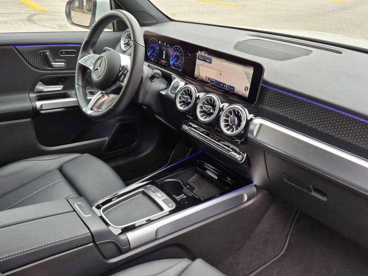 Zdjęcie pojazdu 13 / 25