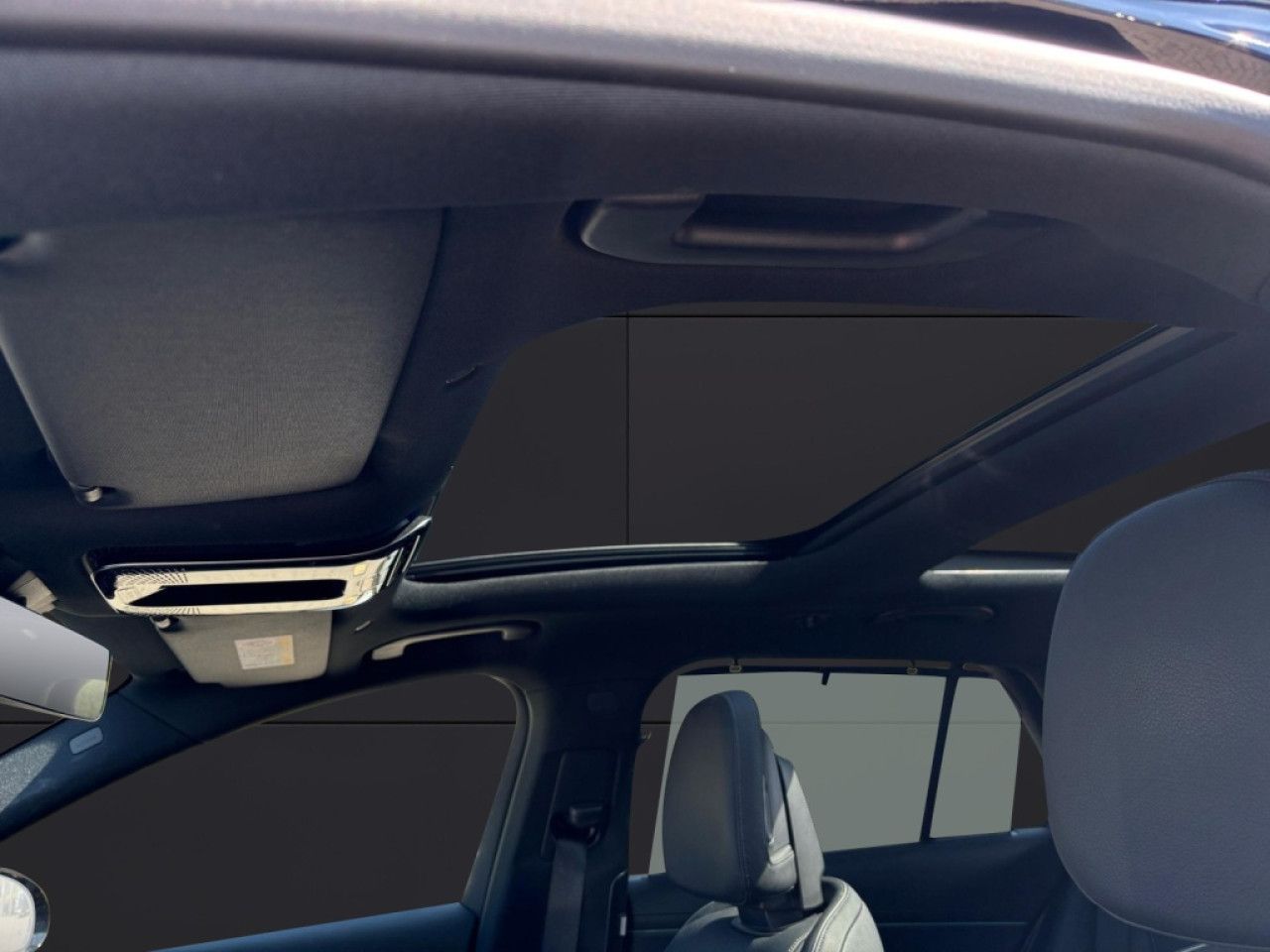 Mercedes-Benz E-Klasse – Bild 14