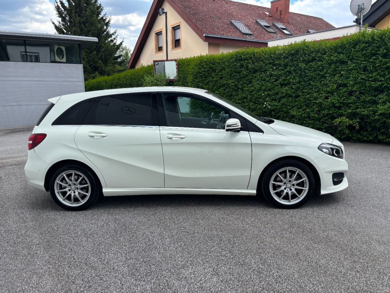 Fahrzeugbild 4 / 17