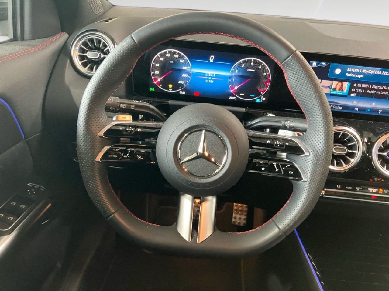 Mercedes-Benz GLA – Bild 11