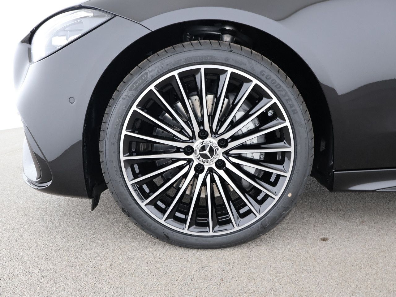 Mercedes-Benz C-Klasse – Bild 16