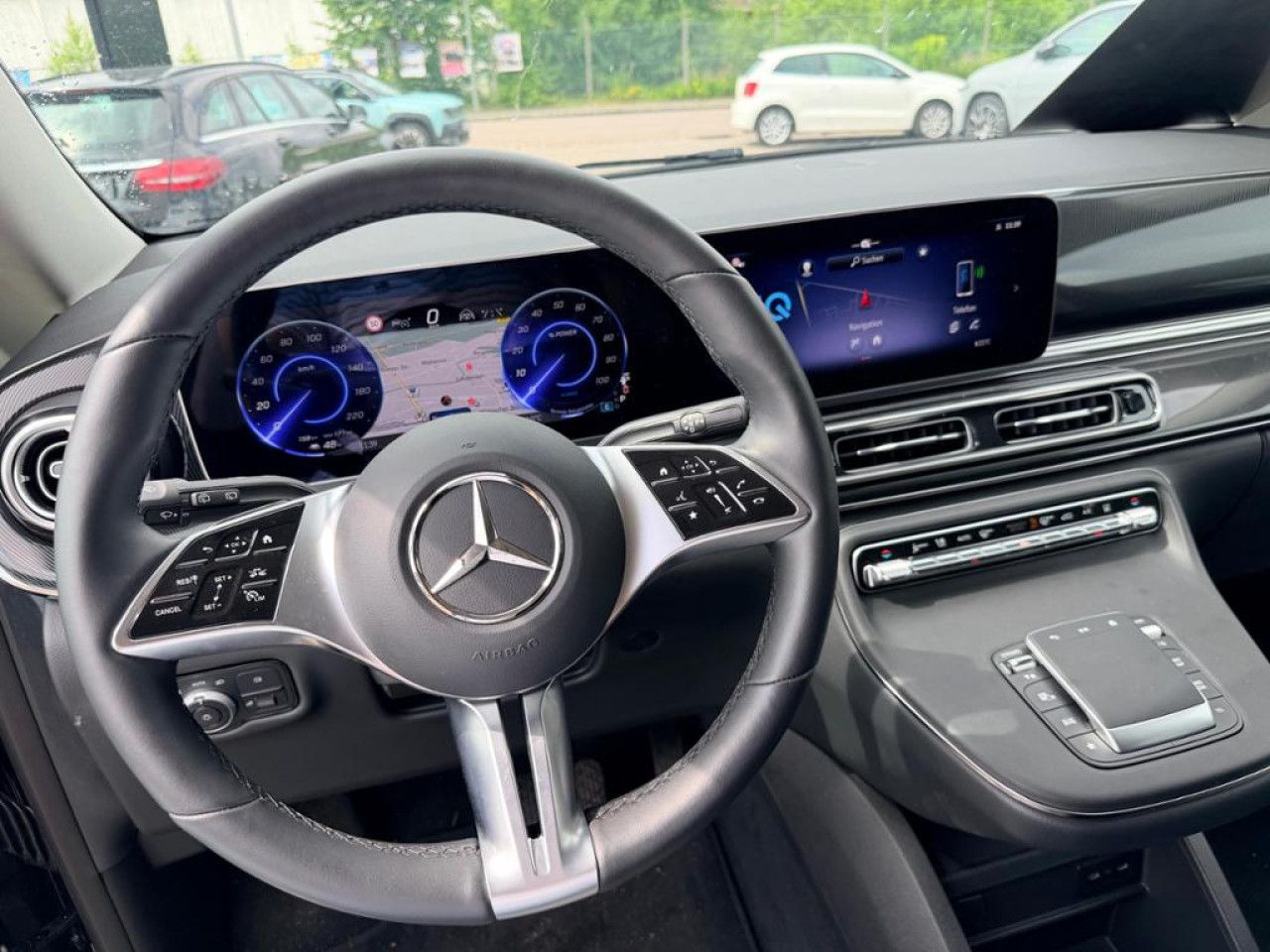 Mercedes-Benz EQV – Bild 6
