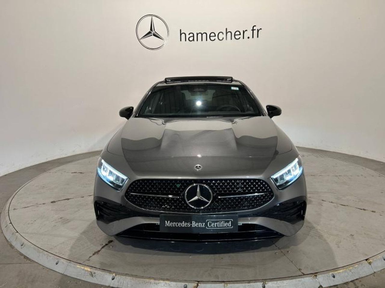 Photo du véhicule 2 / 18