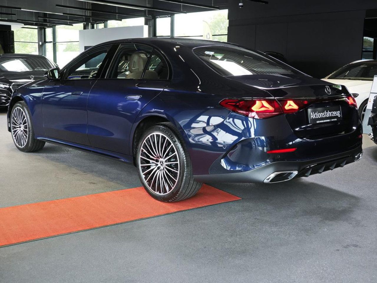 Mercedes-Benz E-Klasse – Bild 4