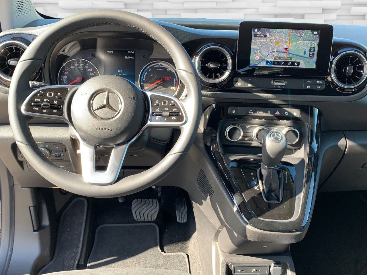 Mercedes-Benz EQT – Bild 5