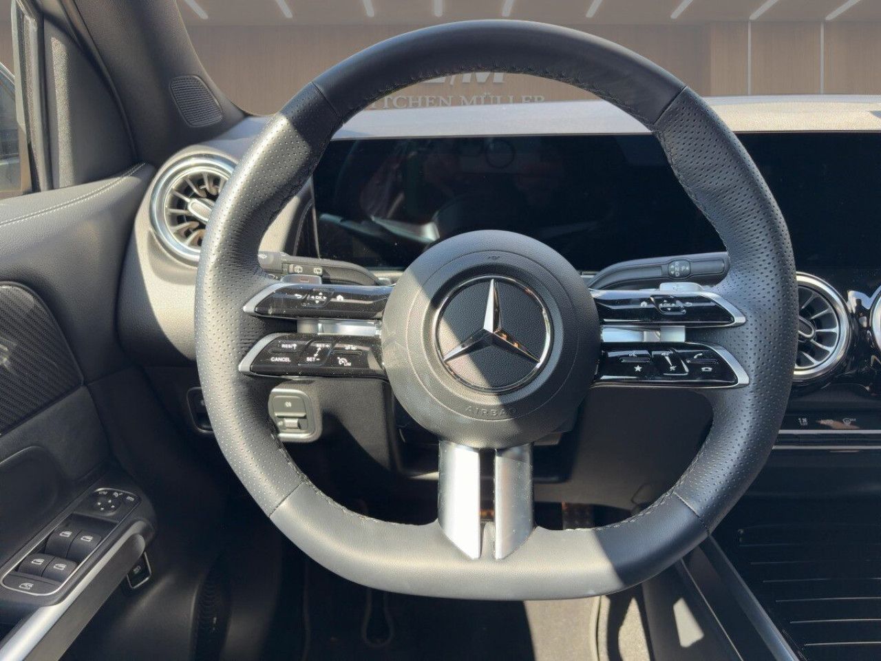 Mercedes-Benz GLB – Bild 8