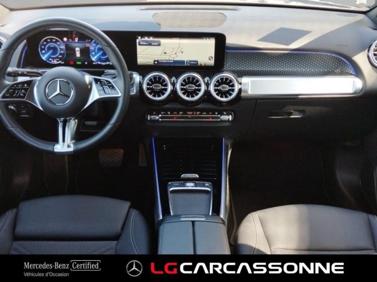 Photo du v&eacute;hicule 9 / 18