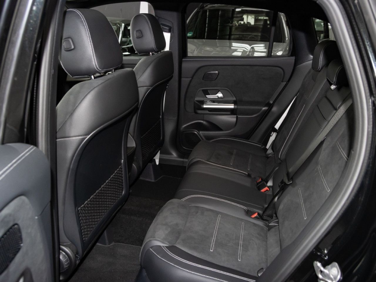 Mercedes-Benz GLA – Bild 11