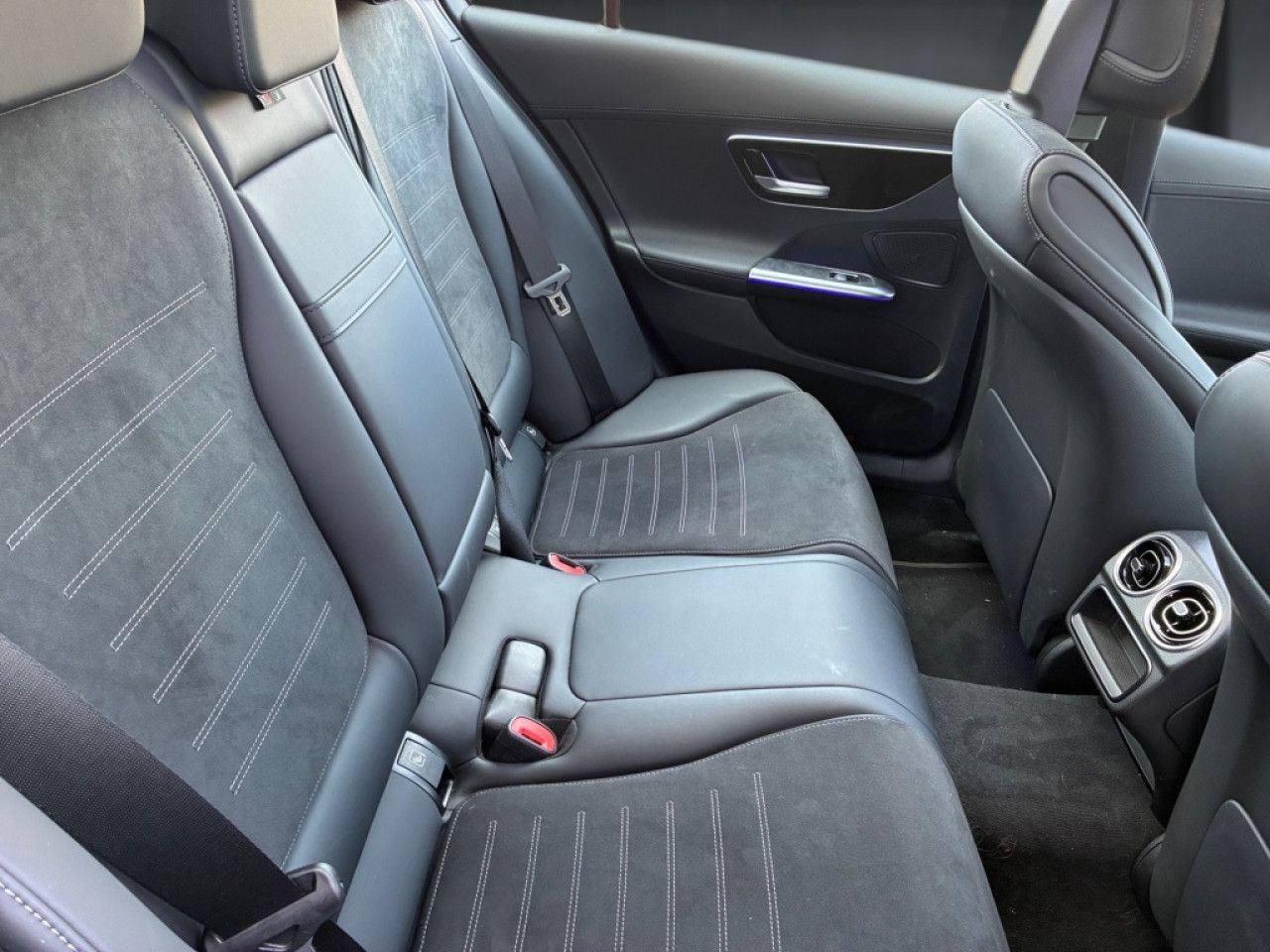 Mercedes-Benz C-Klasse – Bild 11
