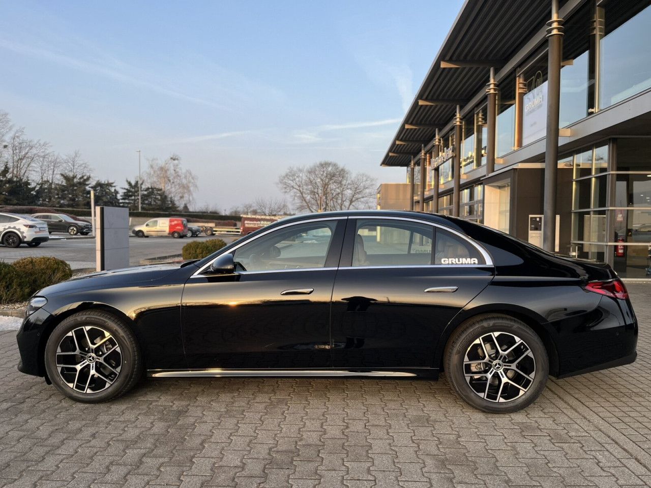 Mercedes-Benz E-Klasse – Bild 10