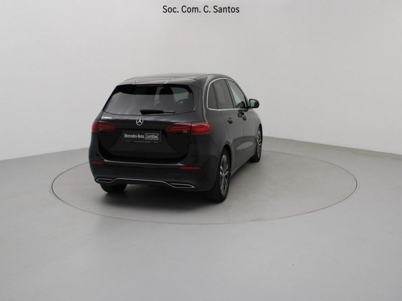 Imagem do veículo 4 / 23