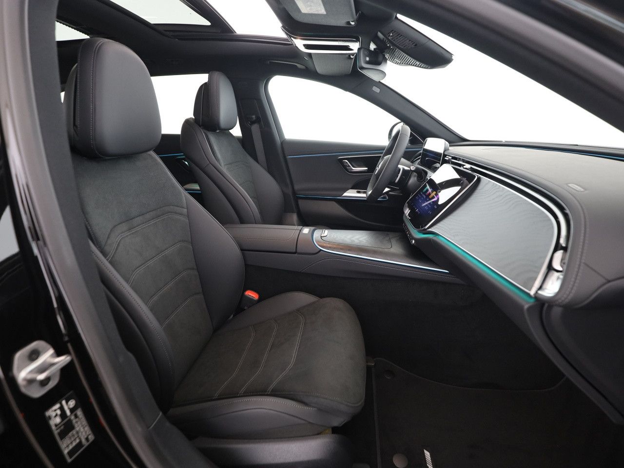 Mercedes-Benz E-Klasse – Bild 9
