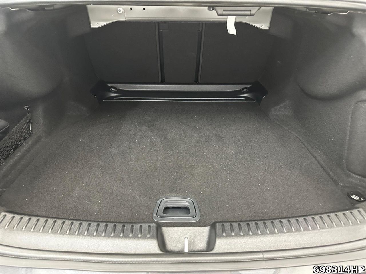 Mercedes-Benz E-Klasse – Bild 6