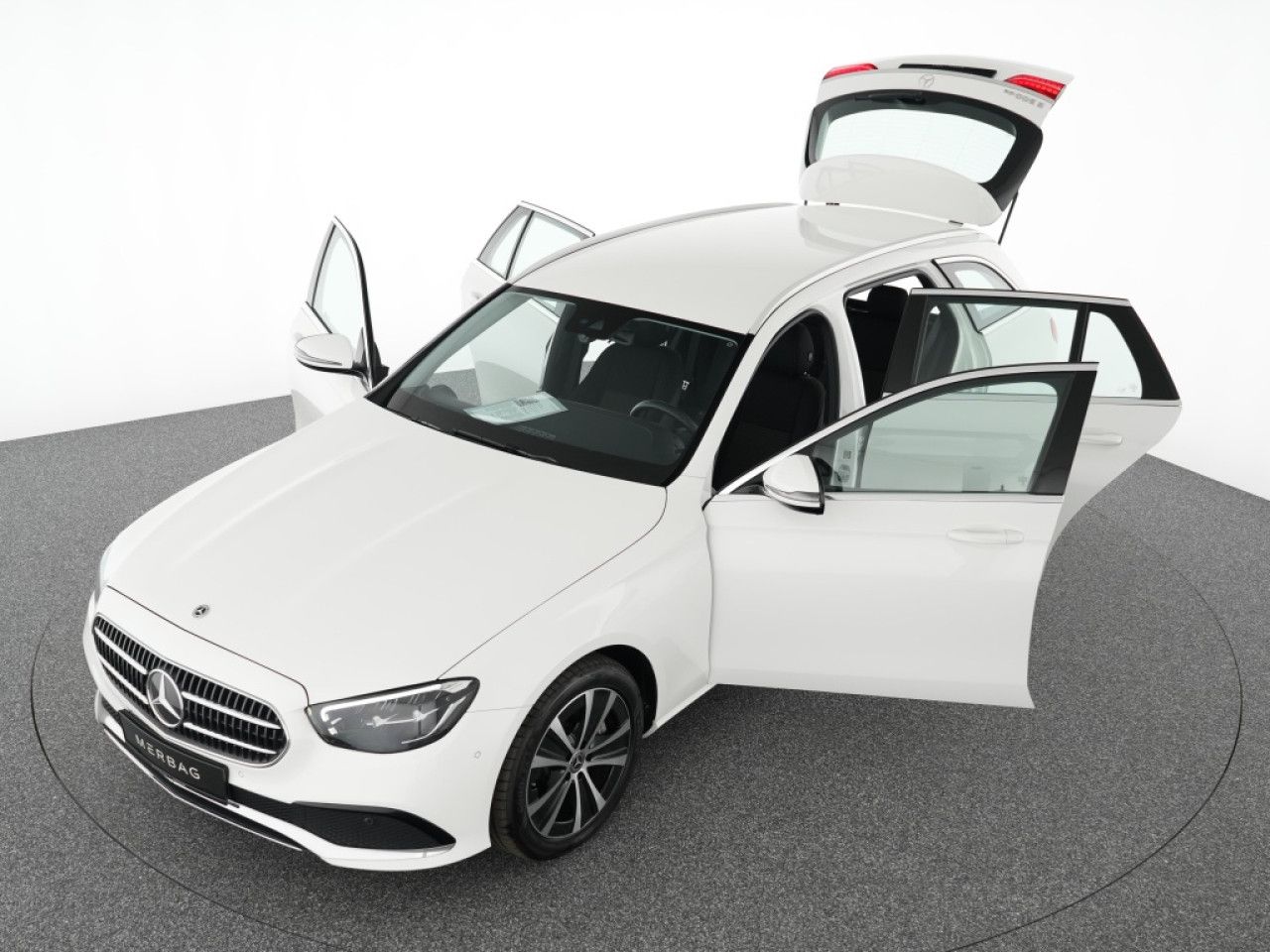 Mercedes-Benz E-Klasse – Bild 12