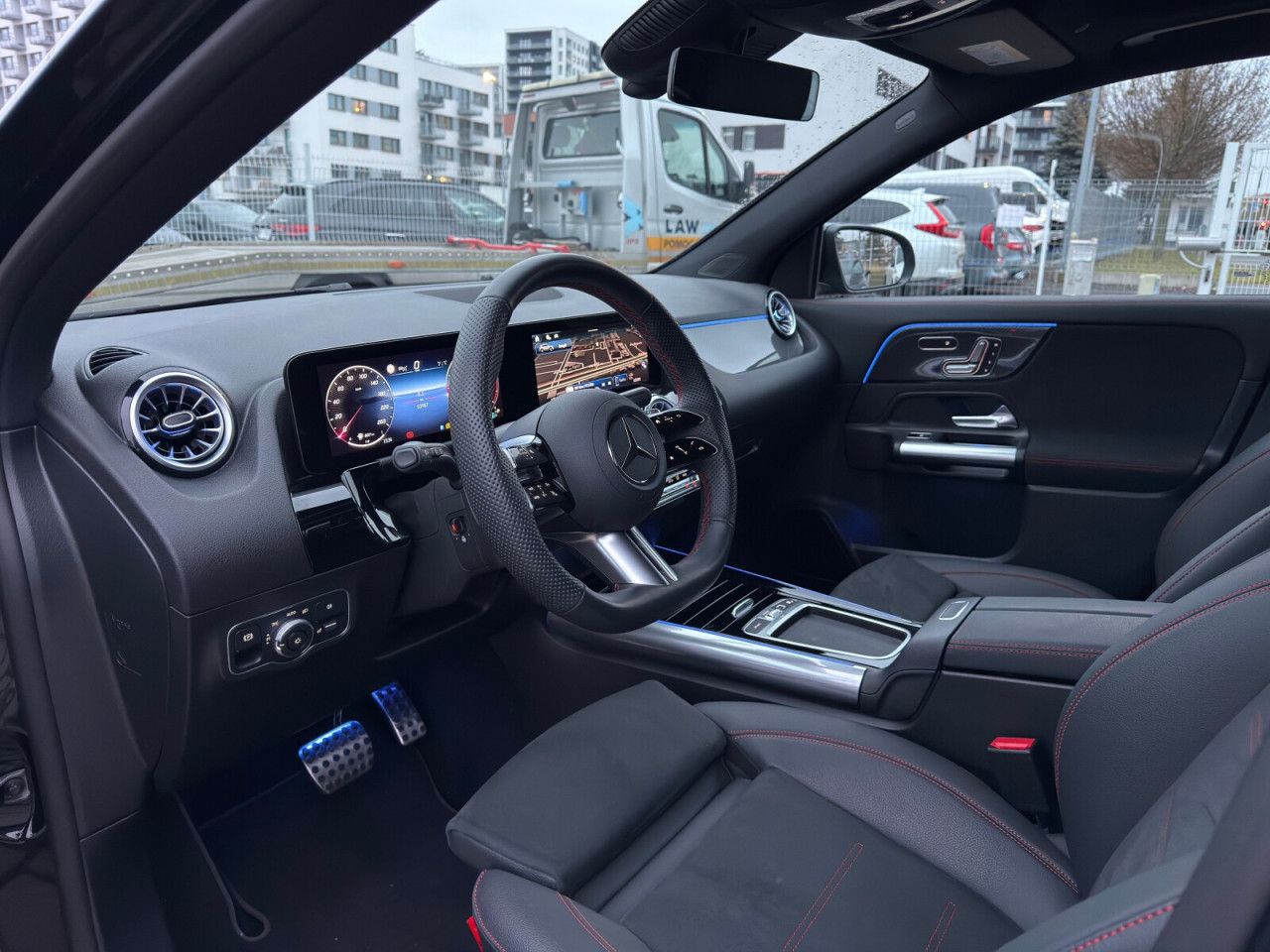 Zdjęcie pojazdu 5 / 8