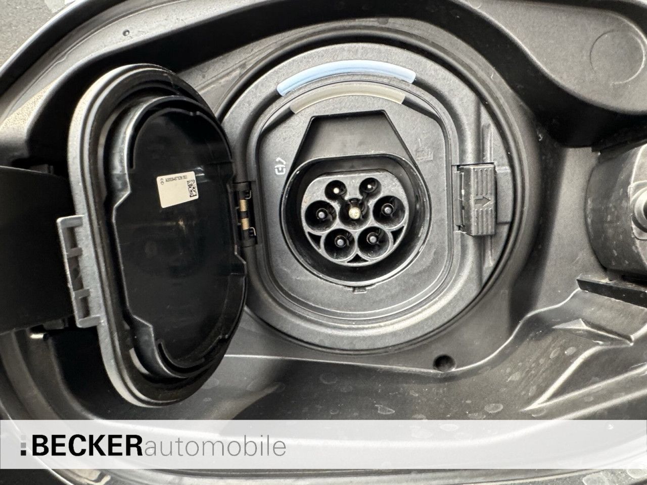 Mercedes-Benz E-Klasse – Bild 7