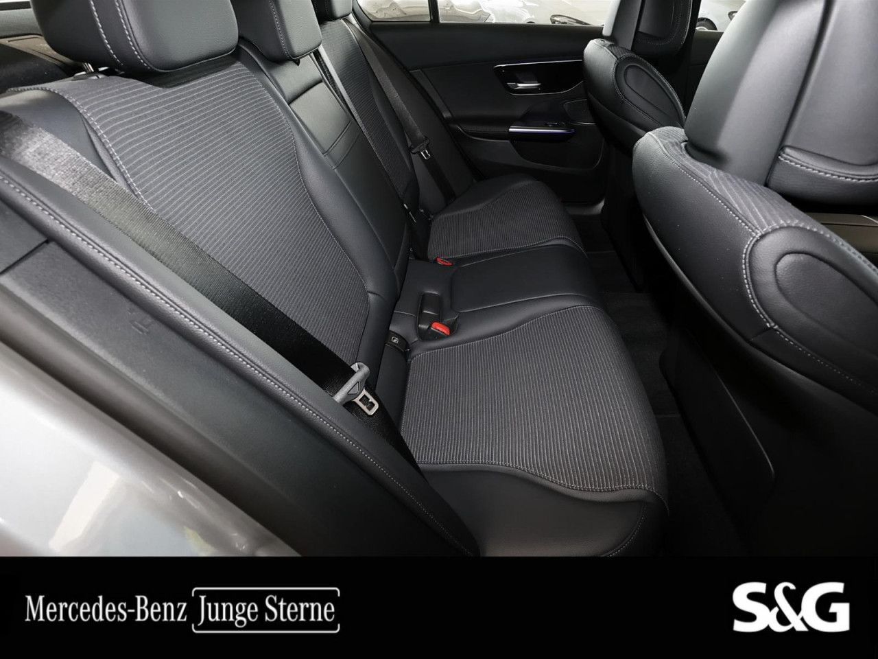 Mercedes-Benz C-Klasse – Bild 6